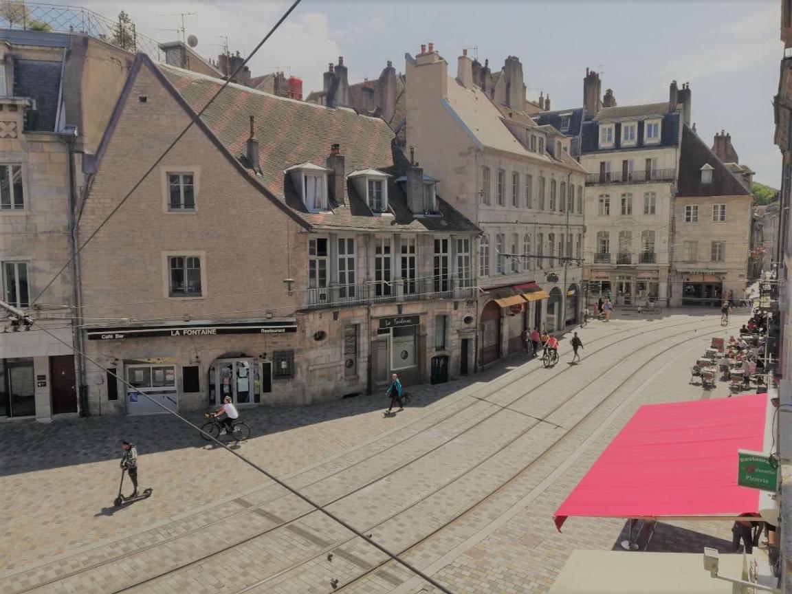 Le Doubs Vesontio Appartement Besançon Buitenkant foto